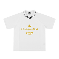 Maillot foot techno oversize blanc – jersey rétro rave Golden Tich, badge BXL doré, col V liseré noir