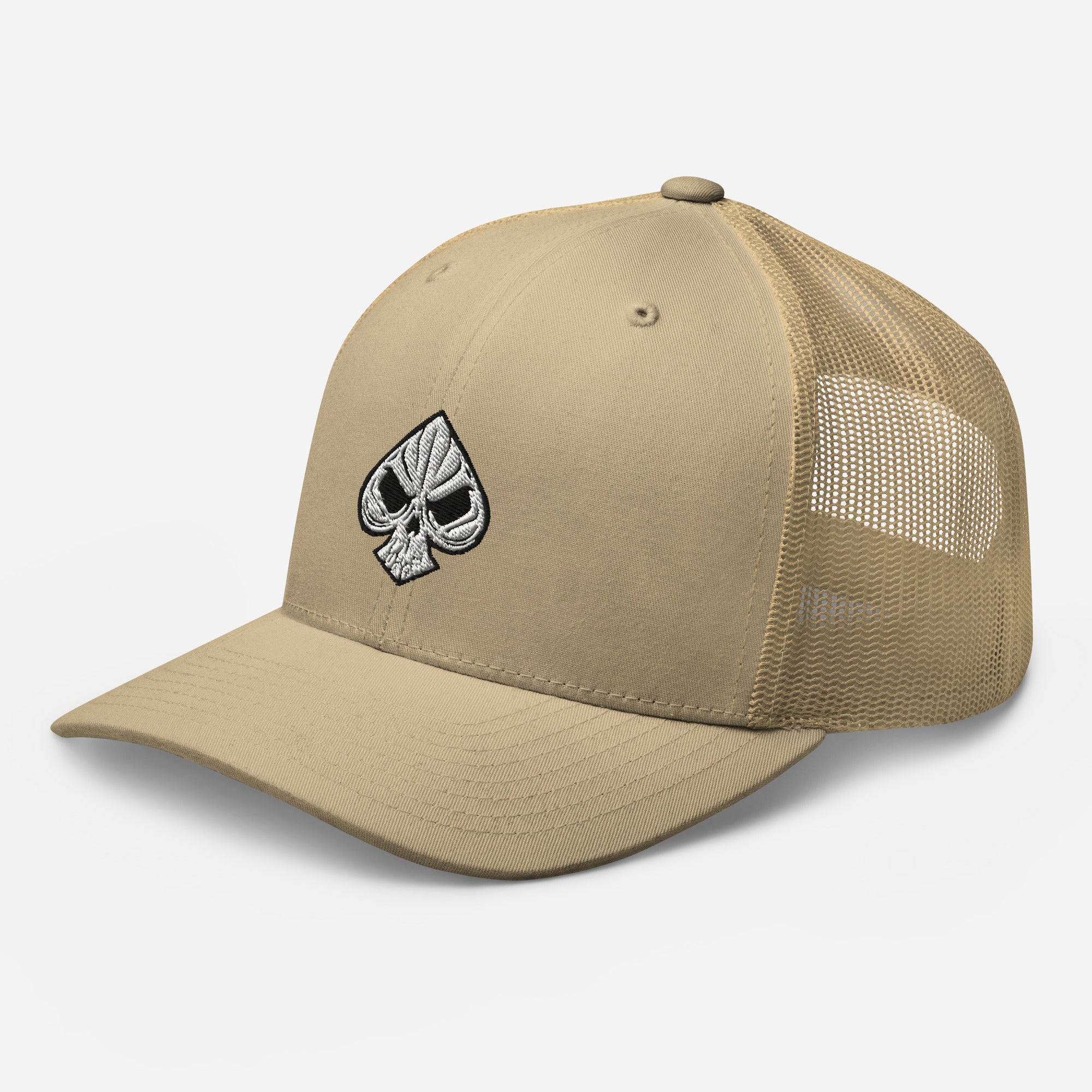casquette trucker avec finition soignée