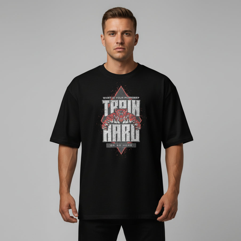 t-shirt oversize noir pour homme musclé