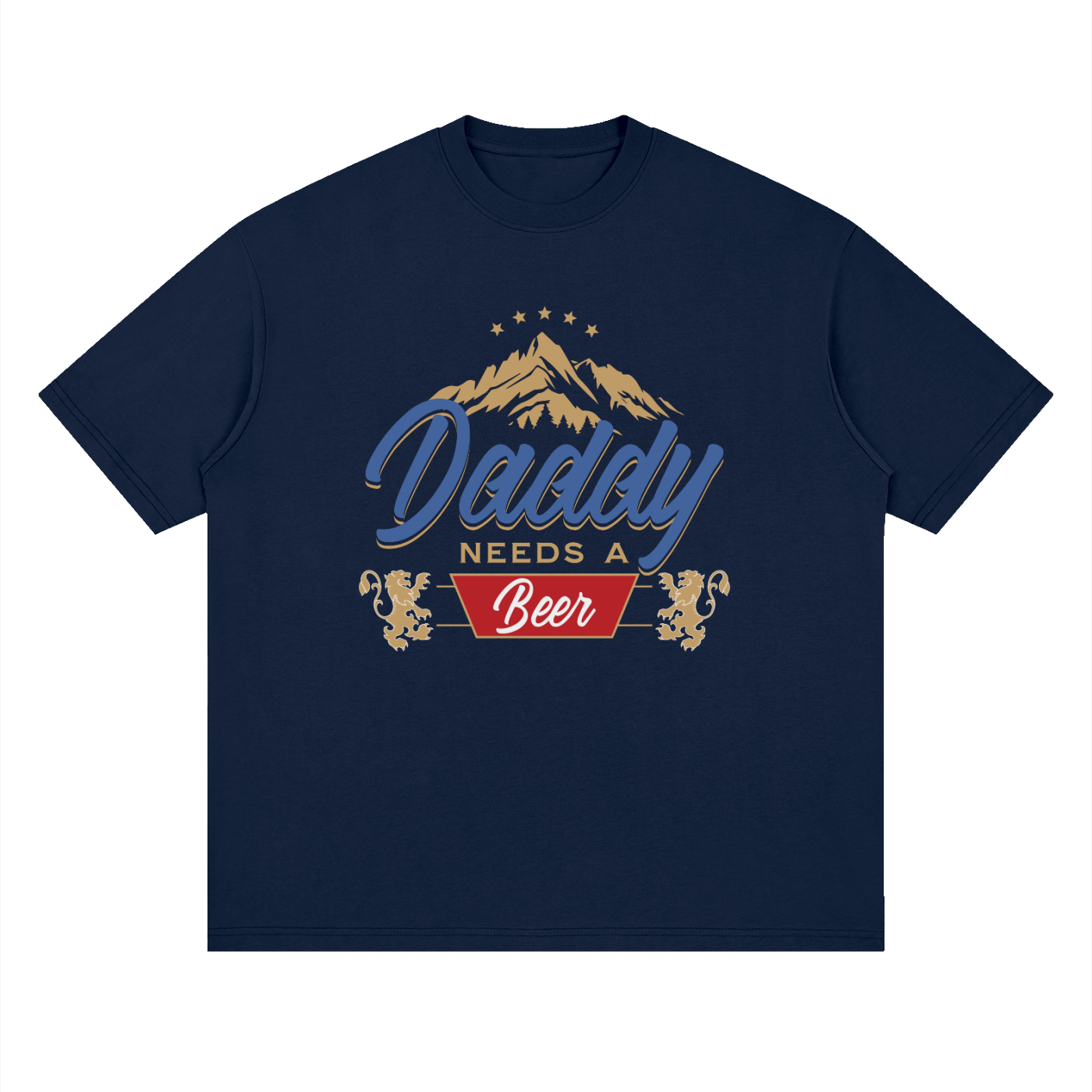 T-shirt oversized Daddy Needs A Beer en bleu marine - blason montagne, bannière rouge et lions dorés