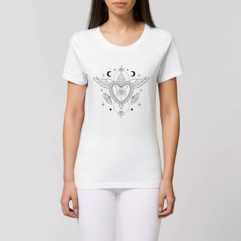 T-shirt femme blanc porté : imprimé boho céleste lune, étoiles et cristaux
