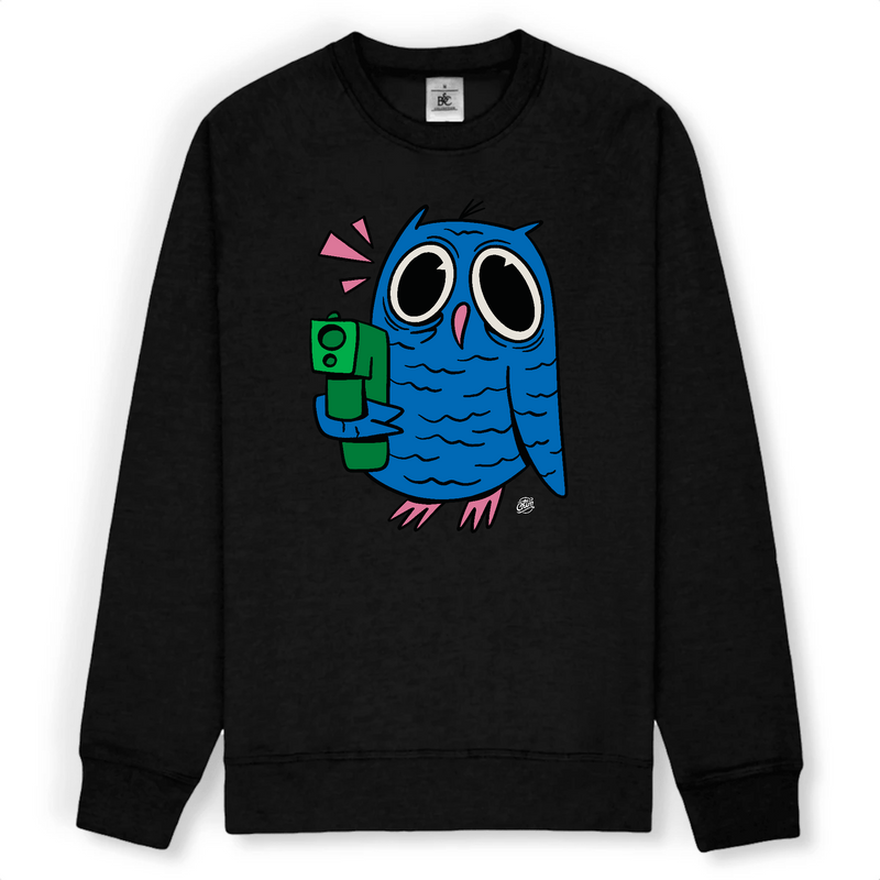 pull chouette bleue avec fusil
