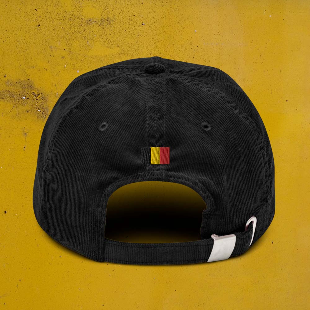Casquette belge en velours côtelé noire - détail de la boucle réglable