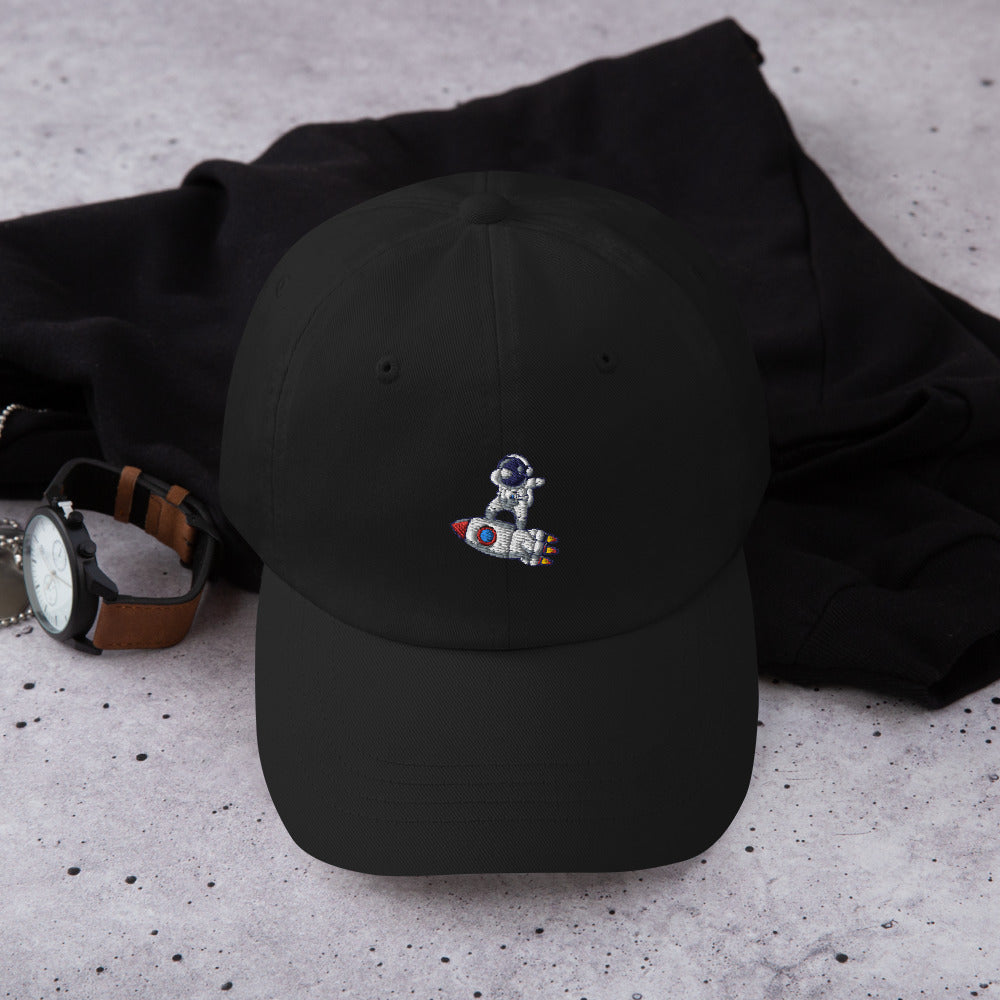 Casquette baseball to the moon noir détail de la broderie CHT'M Boutique
