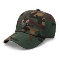 Casquette baseball cerf origami noir portée en situation CHT'M Boutique