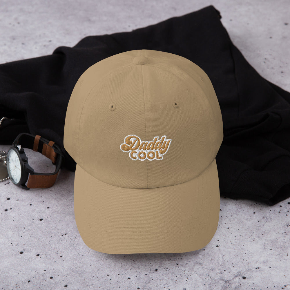 Casquette baseball daddy cool noir détail de la broderie CHT'M Boutique