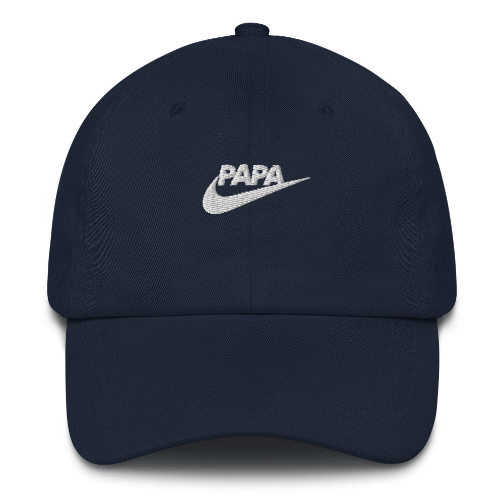 Casquette baseball papa just do it noir portée en situation CHT'M Boutique