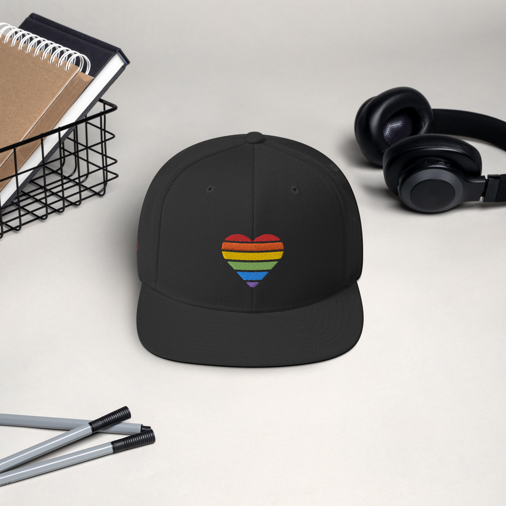 Casquette Snapback - COEUR ARC EN CIEL