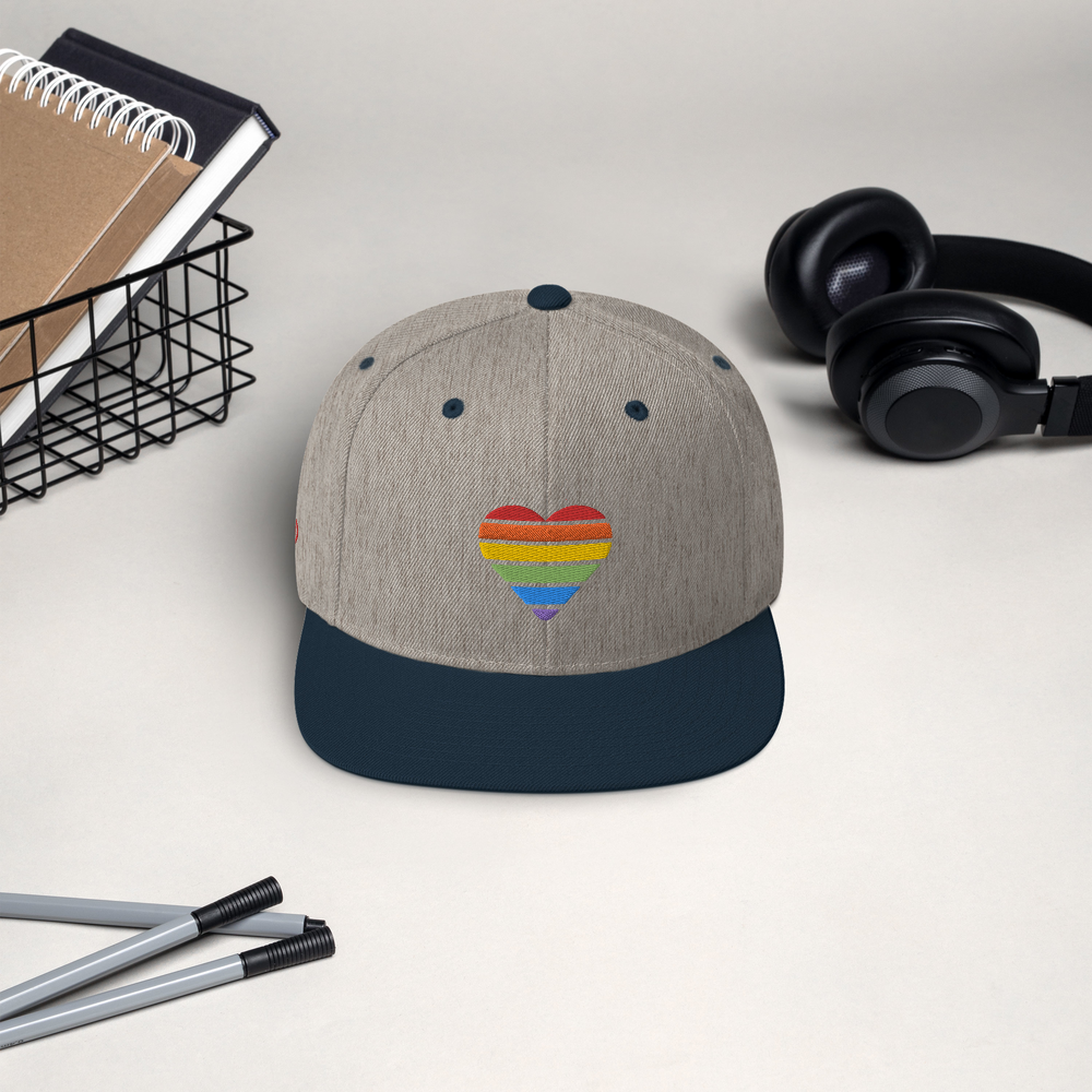 Casquette Snapback - COEUR ARC EN CIEL