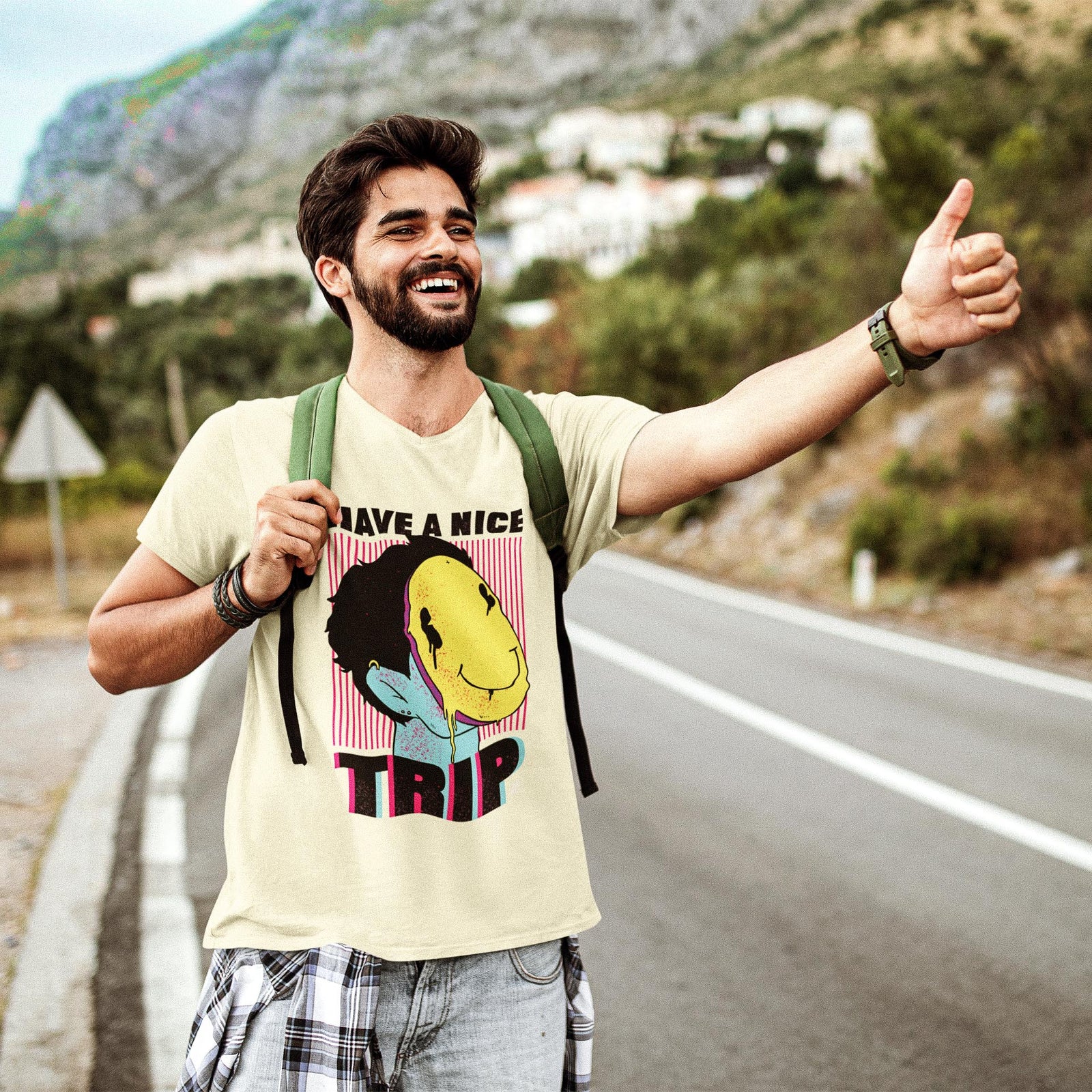 T-Shirt - HAVE A NICE TRIP